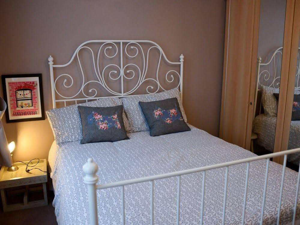 Queens Apartment Вётинг Экстерьер фото